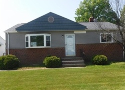  Forestgrove Rd, Eastlake OH