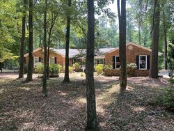 Pre-foreclosure in  Perry Dr Goldsboro, NC 27530