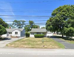 Pre-foreclosure in  Lyell Rd Rochester, NY 14606