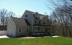 Pre-foreclosure in  PINE HILL RD Highland Mills, NY 10930