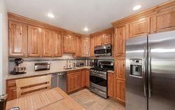 Pre-foreclosure in  Glenview Dr Riverton, NJ 08077