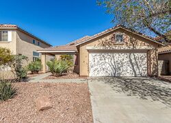 Pre-foreclosure in  Edgeworth Pl Las Vegas, NV 89123