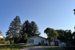 Pre-foreclosure in  Bloomfield Shore Dr West Bloomfield, MI 48323