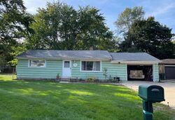 Pre-foreclosure in  GREENVIEW RD Utica, MI 48317