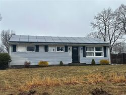 Pre-foreclosure in  Windsor St Fall River, MA 02723