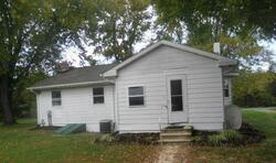Pre-foreclosure in  ROUND TOP RD Chestertown, MD 21620