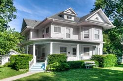  Antique City Dr, Walnut IA