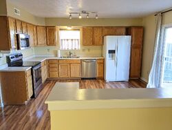 Pre-foreclosure in  Quarterback Ln Fishers, IN 46037
