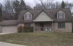 Pre-foreclosure in  PARKSIDE DR Martinsville, IN 46151