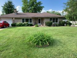 Pre-foreclosure in  W 400 S Kokomo, IN 46902