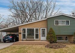 Pre-foreclosure in  W Ethel Ave Lombard, IL 60148