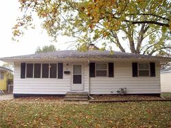 Pre-foreclosure in  Tanager Dr Decatur, IL 62526