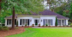 Pre-foreclosure in  Linda Ln Sw Lilburn, GA 30047
