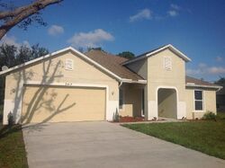  Sw Cooper Ln, Port Saint Lucie FL
