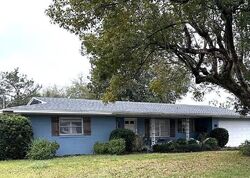 Pre-foreclosure in  Dahlia Dr Debary, FL 32713