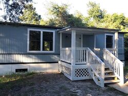 Pre-foreclosure in  3rd Ave Deland, FL 32720