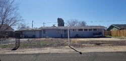 Pre-foreclosure in  Nisqually Rd Apple Valley, CA 92308