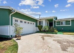 Pre-foreclosure in  W 134th Pl Gardena, CA 90249