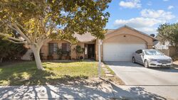 Pre-foreclosure in  Phlox Ave Rosamond, CA 93560