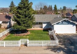 Pre-foreclosure in  Eldridge Ave Vacaville, CA 95688