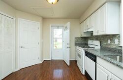 Pre-foreclosure in  E Meyers Ave Hazel Park, MI 48030