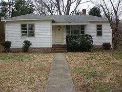 Pre-foreclosure in  Page St Williamsburg, VA 23185