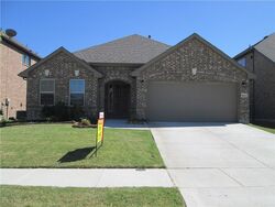 Pre-foreclosure in  Alton Way Aubrey, TX 76227