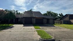 Pre-foreclosure in  Gold Ridge Ln Houston, TX 77053