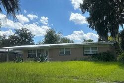 Pre-foreclosure in  Belmont Dr Palatka, FL 32177