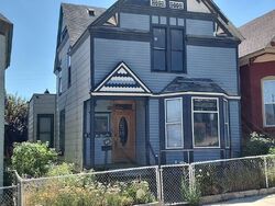 Pre-foreclosure in  W Quartz St Butte, MT 59701