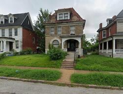 Pre-foreclosure in  Vernon Ave Saint Louis, MO 63113