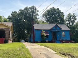 Pre-foreclosure in  Lexington Ave Jackson, MS 39209