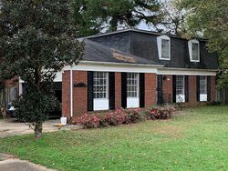 Pre-foreclosure in  Market St Water Valley, MS 38965