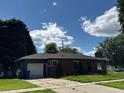 Pre-foreclosure in  10th Ave N Saint Cloud, MN 56303