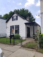 Pre-foreclosure in  4th Ave Dayton, KY 41074