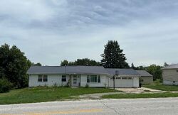  East St, Gladbrook IA