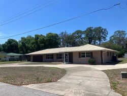 Pre-foreclosure in  Kearly Ave Sebring, FL 33875