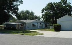 Pre-foreclosure in  E Palm Cir Lake Placid, FL 33852