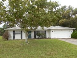 Pre-foreclosure in  Lismore Ct Brooksville, FL 34613
