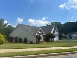 Pre-foreclosure in  Mcever Park Cir Acworth, GA 30101