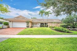 Pre-foreclosure in  ENTRADA PL Boca Raton, FL 33433
