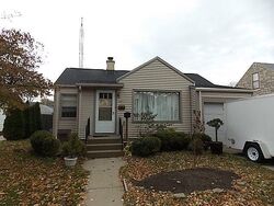  Melvin Ave, Racine WI