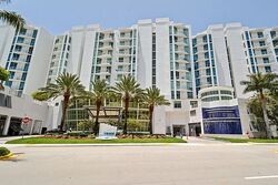 Pre-foreclosure in  NE 188TH ST Miami, FL 33180