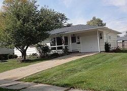 Pre-foreclosure in  Greentree Rd Tonawanda, NY 14150