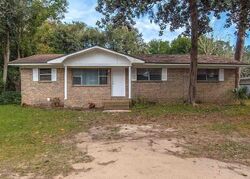 Pre-foreclosure in  Chicago Ave Pensacola, FL 32526