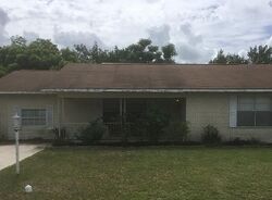 Pre-foreclosure in  SE 88th St Ocala, FL 34472