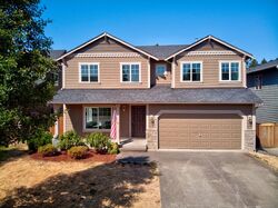 Pre-foreclosure in  71st Ave E Puyallup, WA 98375