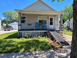  Stanton St, Marinette WI