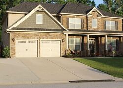 Pre-foreclosure in  Bowhunter Dr Blythewood, SC 29016
