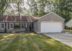  Candlewood Dr, Avon OH